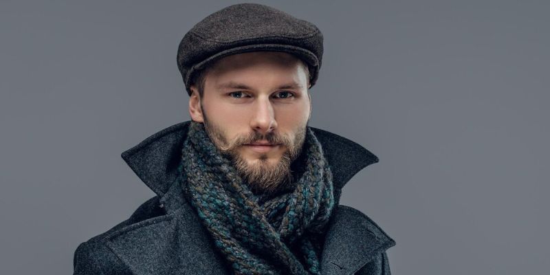 Benarkah Sering Pakai Topi Bikin Botak/Freepik.com