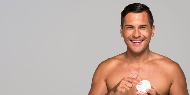 Manfaat Menggunakan Body Lotion Sebelum Tidur/Freepik.com