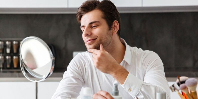 Rutinitas Skincare Malam untuk Pria/Freepik.com