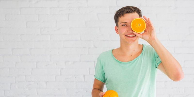 Manfaat Kandungan Vitamin C dalam Skincare Pria/Freepik.com