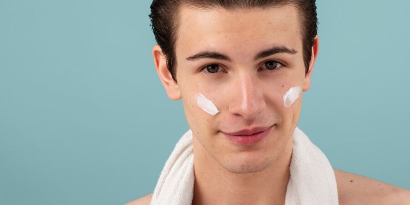 Skincare Wajib Pria/Freepik.com