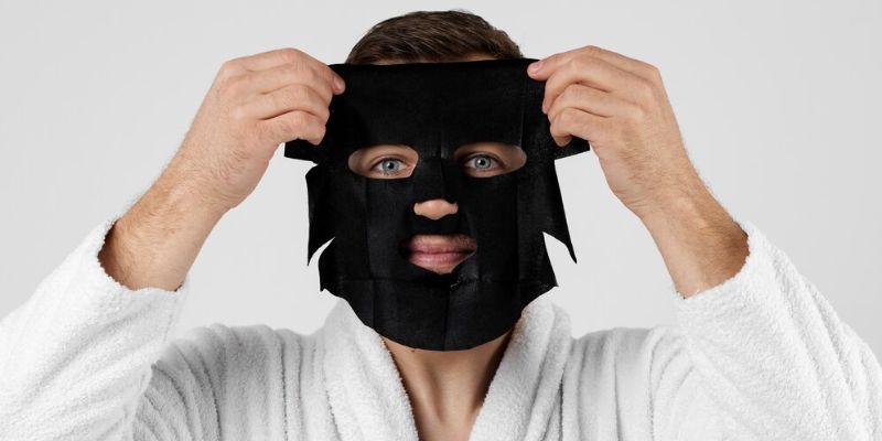 Bikin Kulit Makin Sehat, Begini Tips Pakai Sheet Mask Agar Hasilnya Efektif