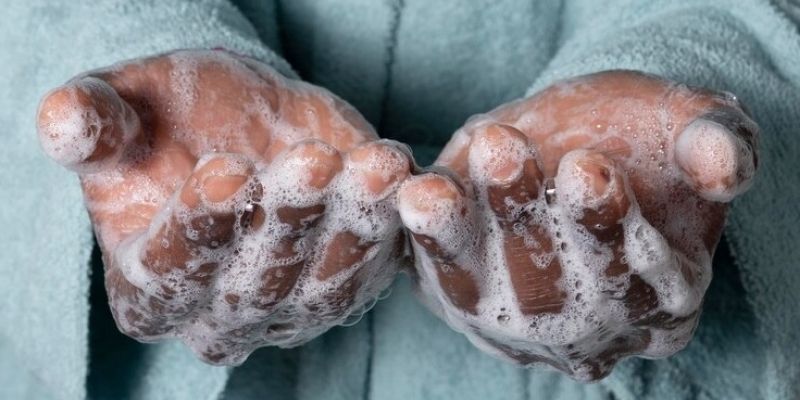 Tips Cuci Muka Efektif/Freepik.com