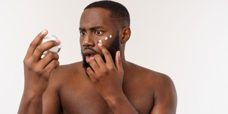 Bikin Wajah Jadi Kusam, Kenali Penyebab Dark Spot pada Kulit